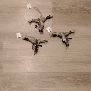 Flying Duck Wall Art Set in Brown and Gray